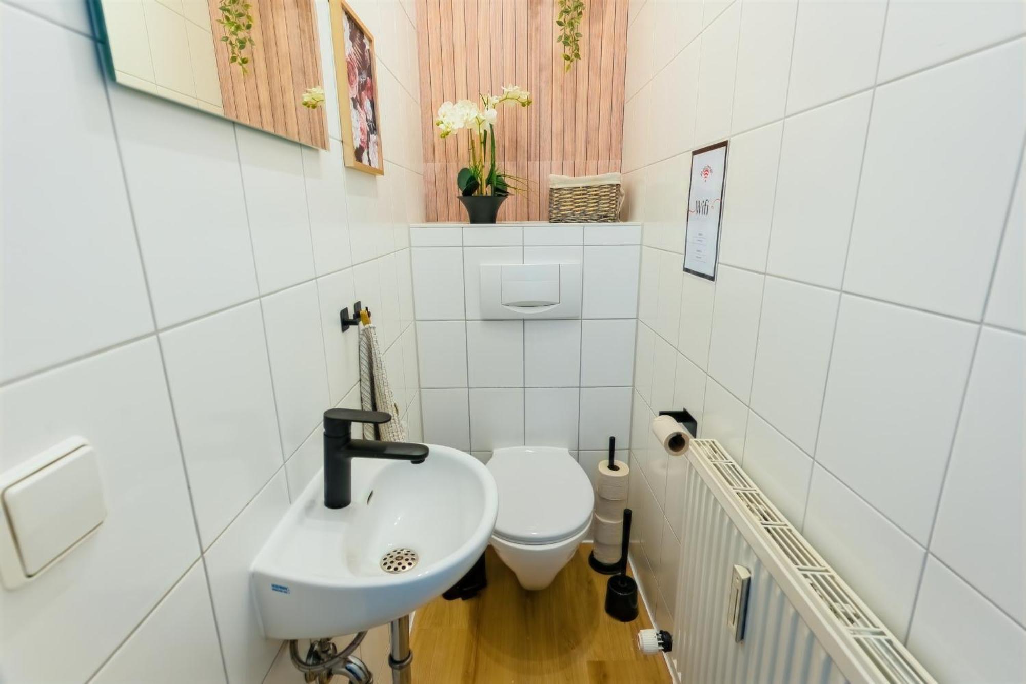 The Big Muenster Fuer Bis Zu 12, Whirlpool, Sauna, Zentral, Tischfussball, Balkon, Gasgrill Ulm Luaran gambar